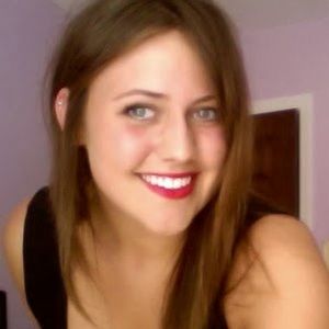 Meet your Posher, Madeline